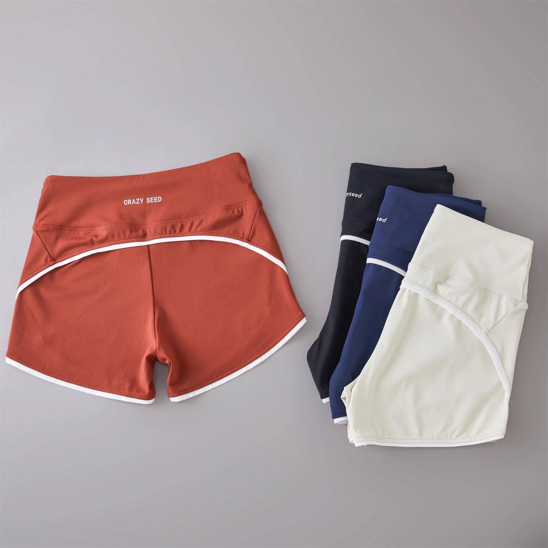 Pantalones cortos deportivos ajustados