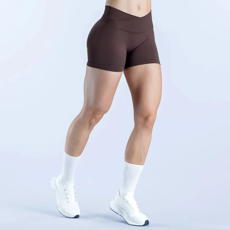 Shorts de yoga con cintura cruzada