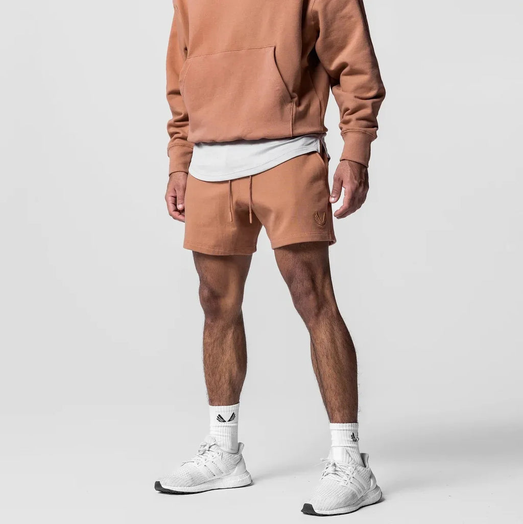 Pantalones cortos para hombre con logo bordado.