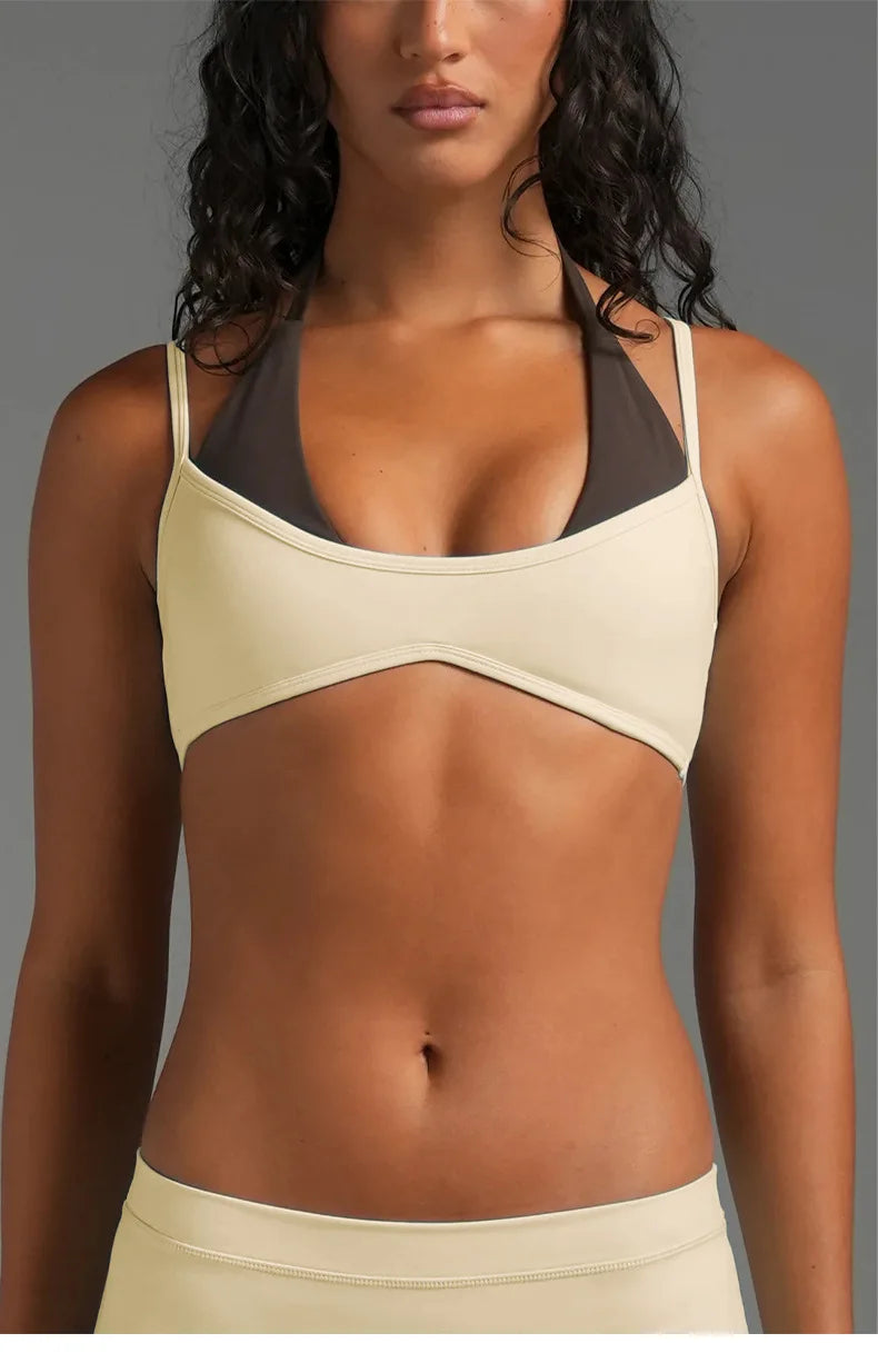 Sujetador deportivo tipo halter con tirantes ajustables para mujer