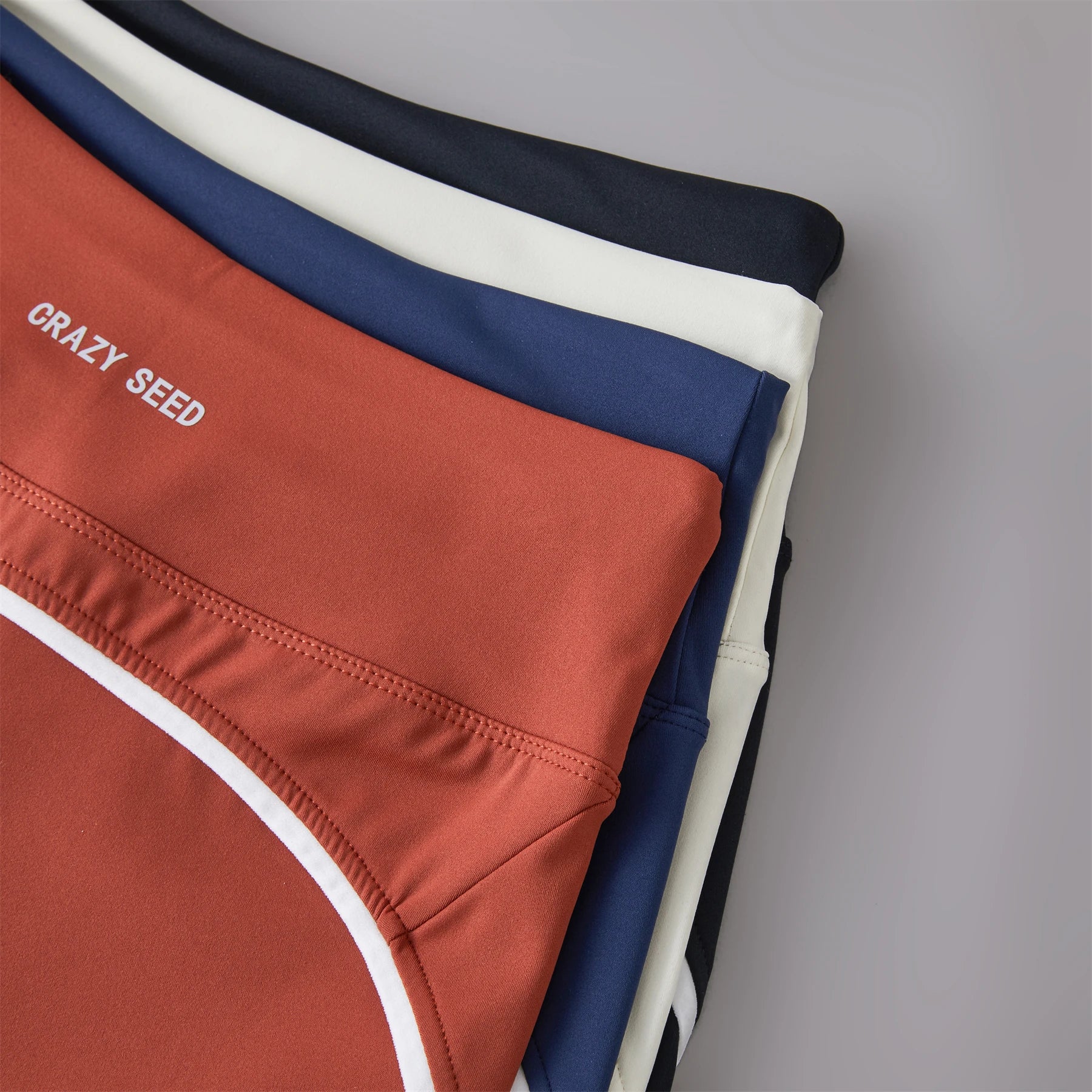 Pantalones cortos deportivos ajustados